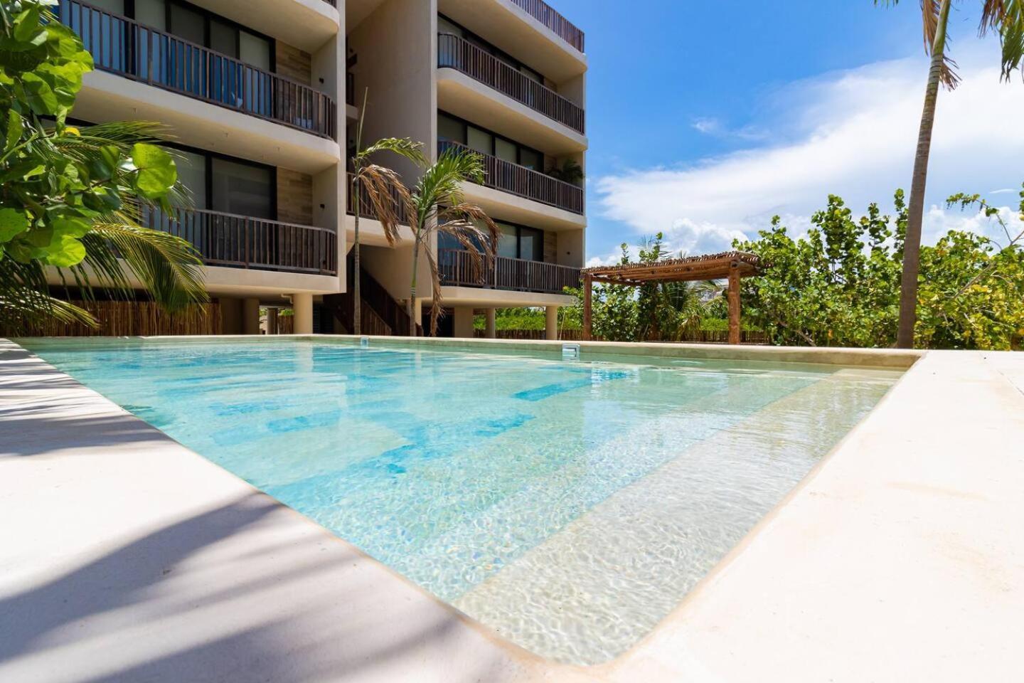 Pool View Loft Steps From The Ocean In Punta Cocos - C101 Hotel Ilha Holbox Exterior foto